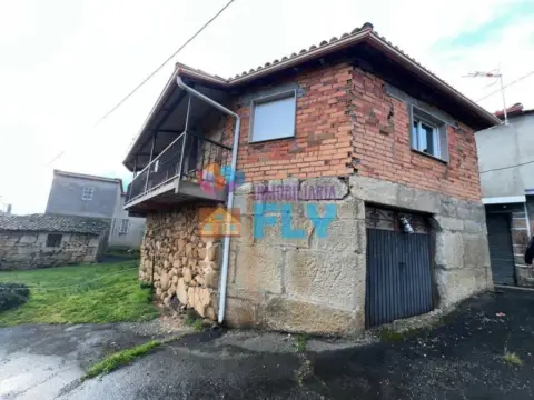 Casa en Baños de Molgas