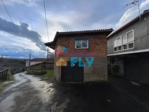 Casa en Baños de Molgas