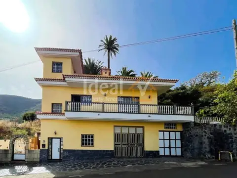 Casa en Erjos