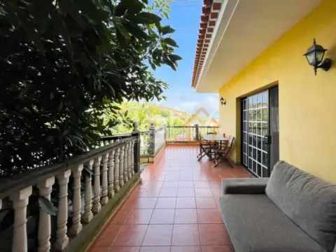 Casa en Erjos