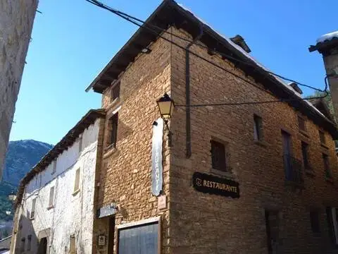 Casa en calle de la Fuente