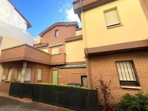 Casa adosada en Lanciego - Lantziego