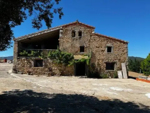 Casa rústica en Bescanó