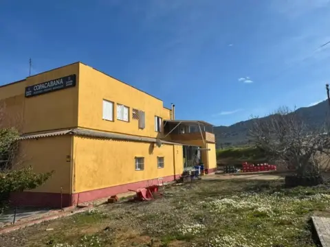 Edificio en calle Avenida Nuestra Senora de Belen, 38