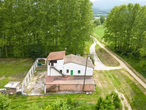 Casa rústica en Bescanó