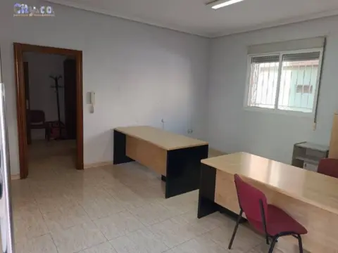 Local comercial en Área de Molina de Segura