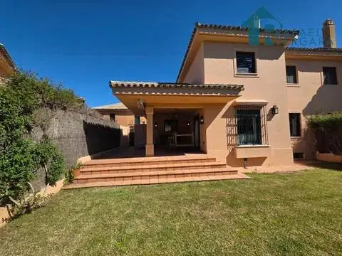 Casa en Vistahermosa