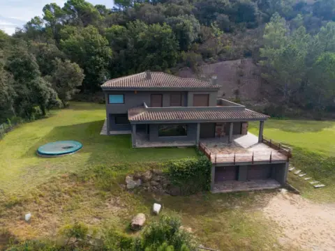 Chalet en Bescanó