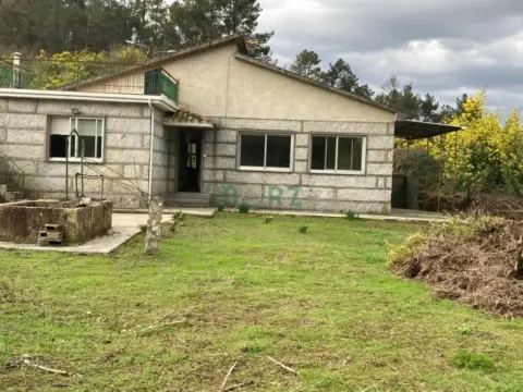 Chalet en A Fenteira (Boboras)