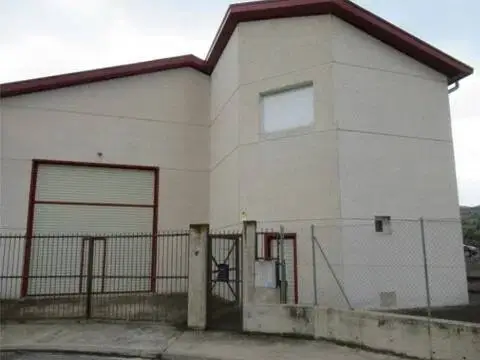 Nave industrial en Camino del Soto