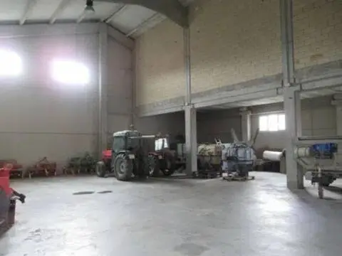 Nave industrial en Camino del Soto