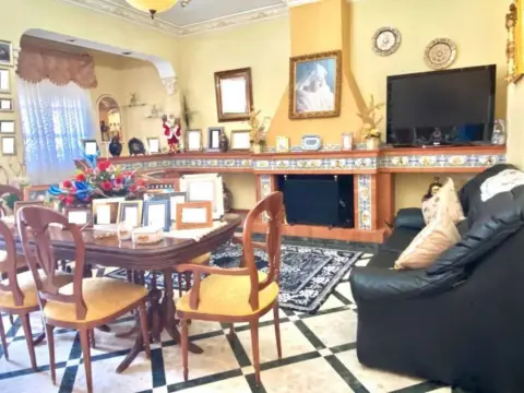 Casa adosada en Bormujos