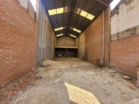 Nave industrial en Ribera del Tajo