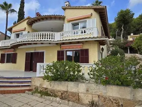 Chalet en Peguera
