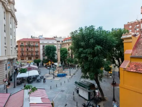 Piso en calle Gran 12