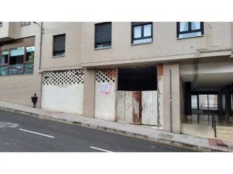Local comercial en Pravia