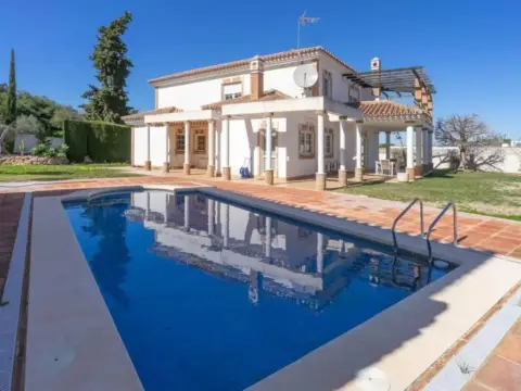 Chalet en Alhaurín el Grande