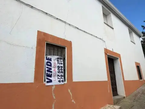 Casa rústica en calle de la Morisca