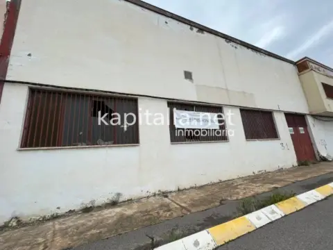 Nave industrial en Sant Josep-Zona de l'Hospital