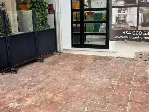 Local comercial en Estepona