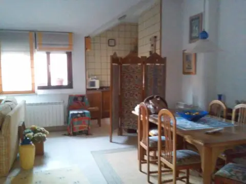 Piso en Ciudad-Naranco-Vallobín