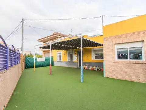 Casa en calle Mayor en Llano de Brujas