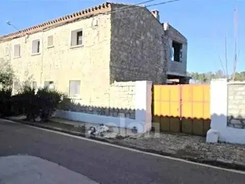 Chalet en Sariñena