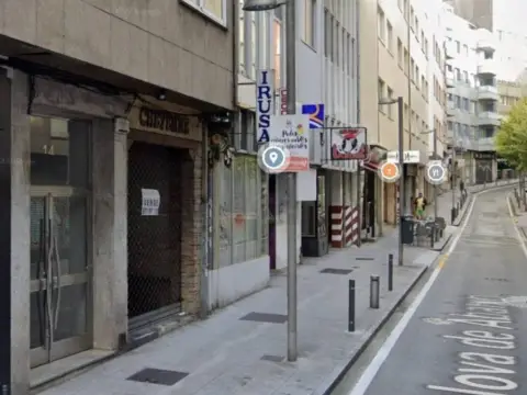 Local comercial en Ensanche