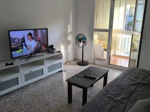 Piso en Santa Paula-La Paz-Los Guindos-Parque Mediterráneo