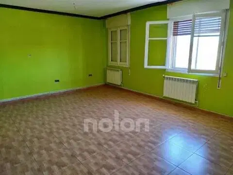Piso en San Adrián