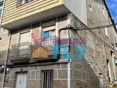 Casa rústica en Maceda