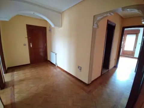 Piso en La Magdalena-Versalles