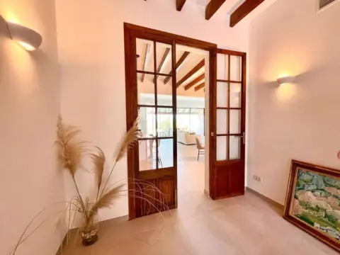 Casa adosada en Llubí