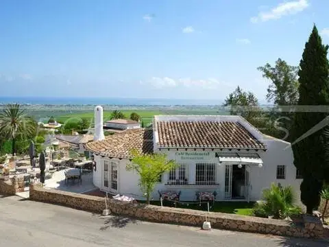 Local comercial en Pego