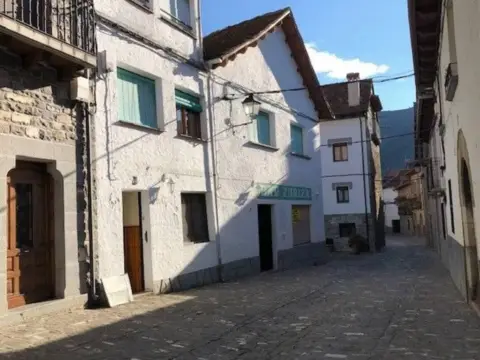 Casa rústica en Ansó