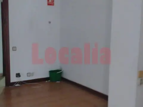 Oficina en Numancia-San Fernando