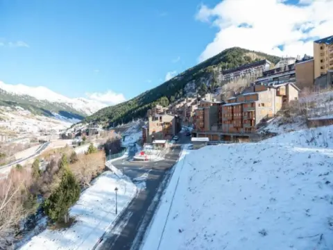 1-bedroom flat for sale in El Tarter, Canillo · 38 of 60