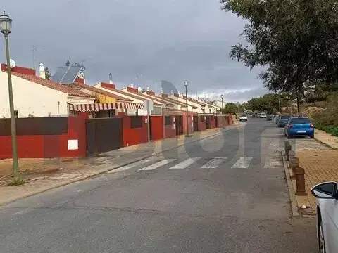 Casa adosada en Ayamonte