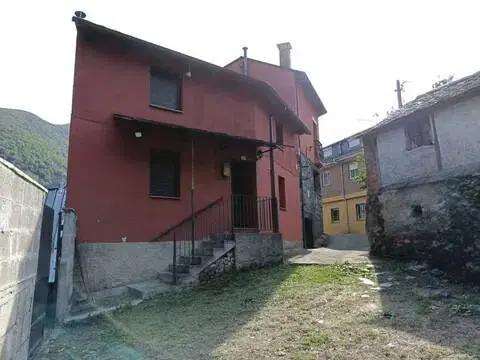 Casa rústica en Chano