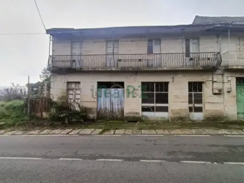 Casa en Ribadavia