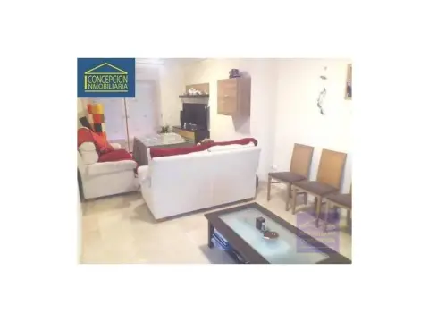 Piso en Ciudad Jardín-Zoco