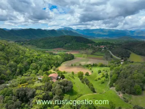 Casa rústica en Santa Pau