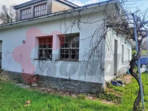 Chalet en Begonte