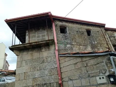 Casa rústica en Luintra