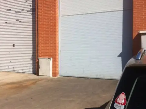 Nave industrial en Eixample-Sant Oleguer