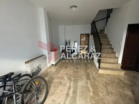 Casa pareada en calle del Salvador