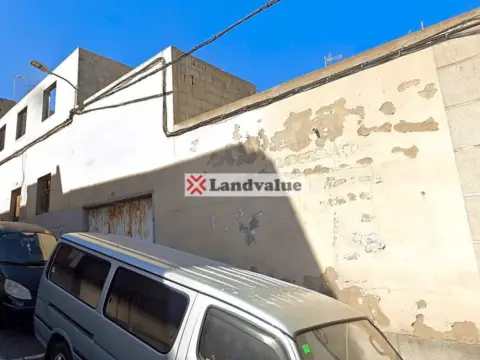 Terreno en calle Fuerteventura