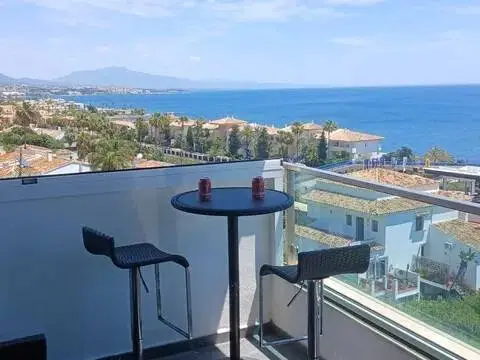 Piso en Casares Costa