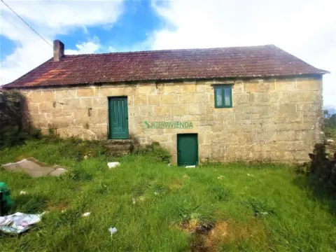 Casa rústica en Fornelos de Montes