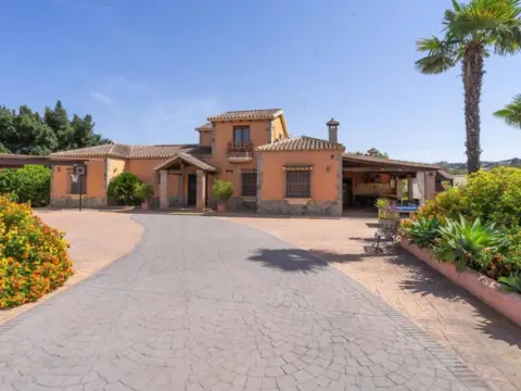 Chalet en Alhaurín el Grande